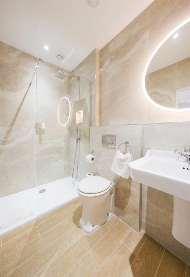בית הארחה Ongar 	Mulberry House מראה חיצוני תמונה